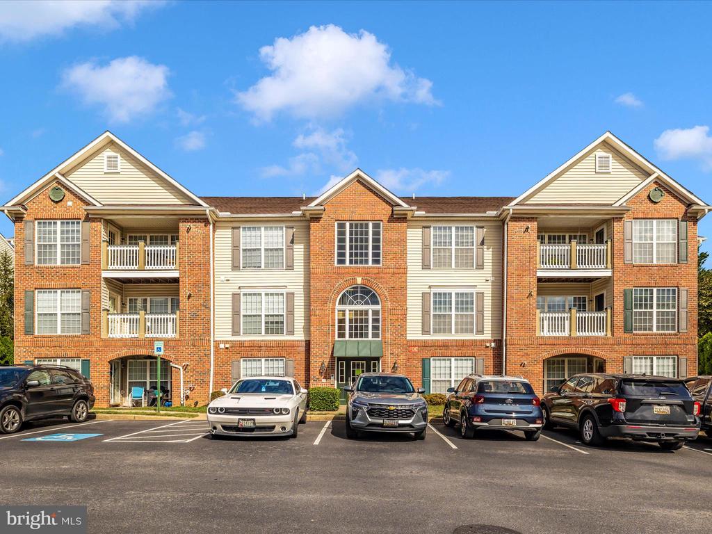 2502 Shelley Cir #1c