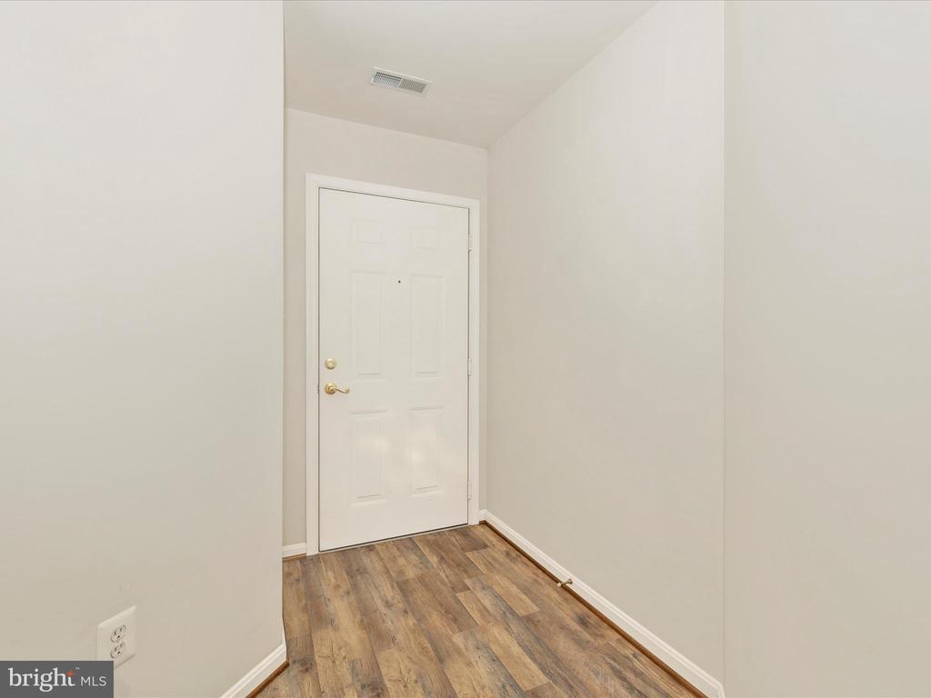 2502 Shelley Cir #1c