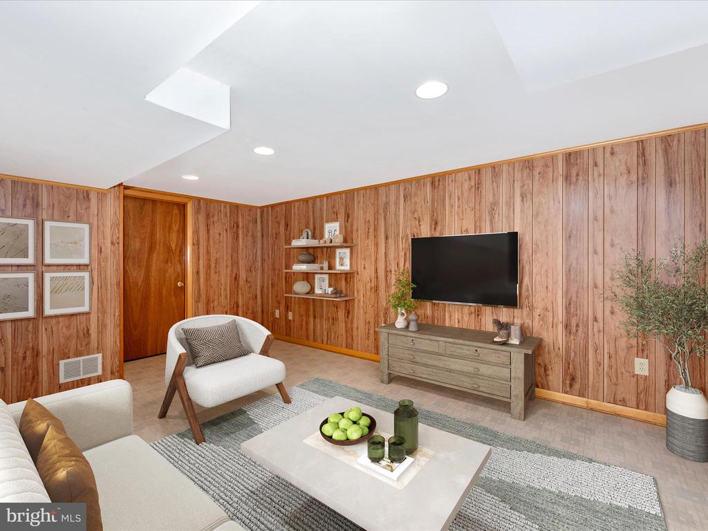 7101 Stretch Ct