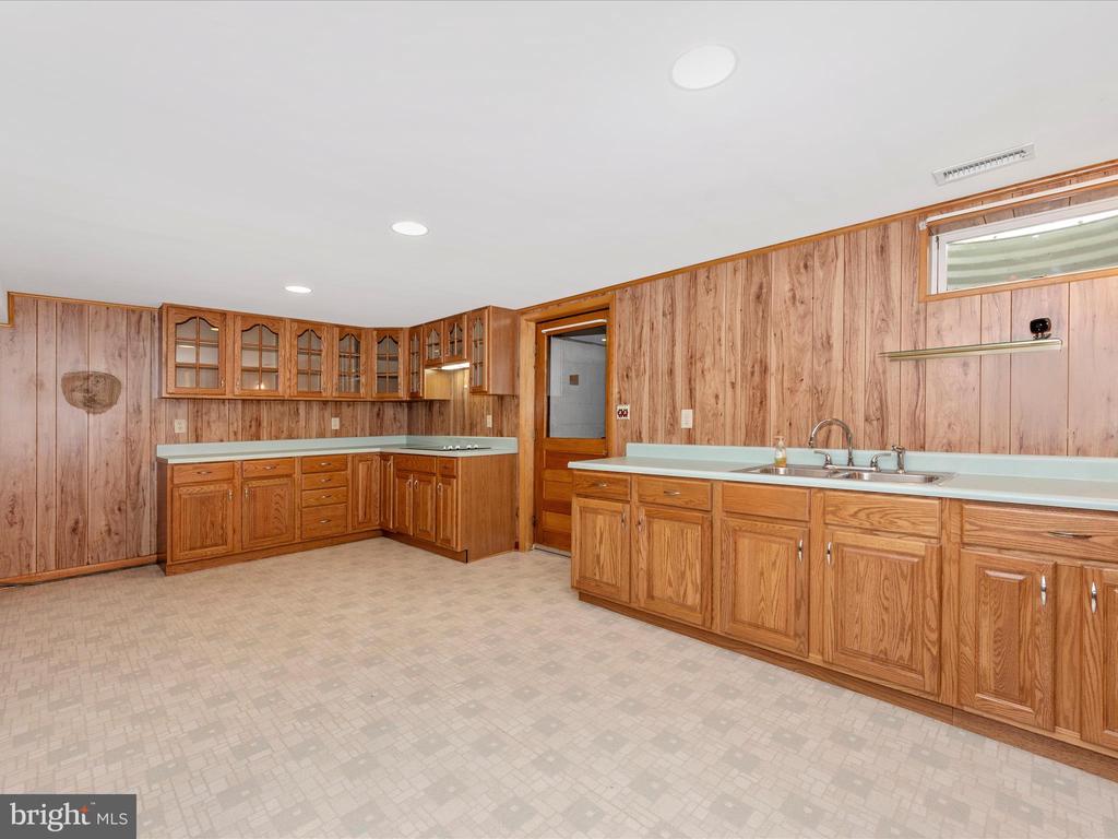 7101 Stretch Ct