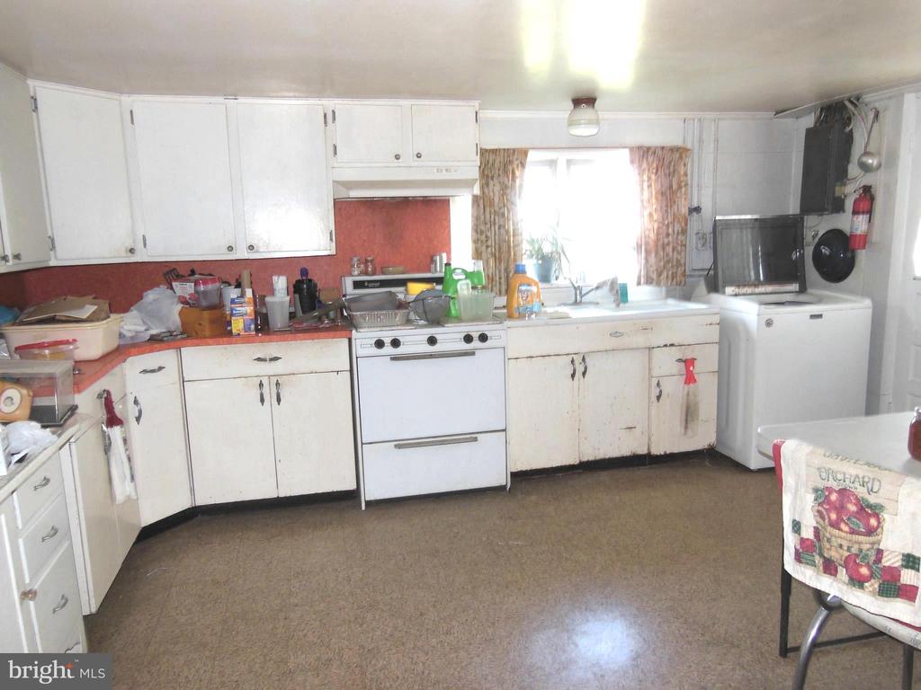 12902 Liberty Rd
