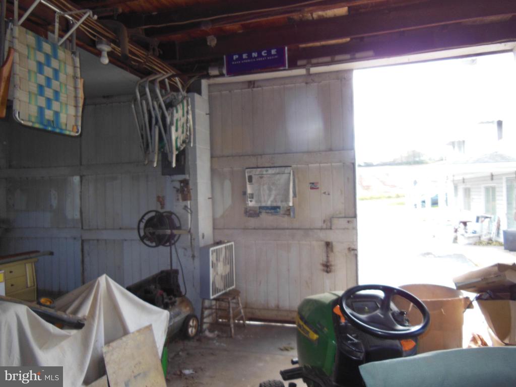 12902 Liberty Rd