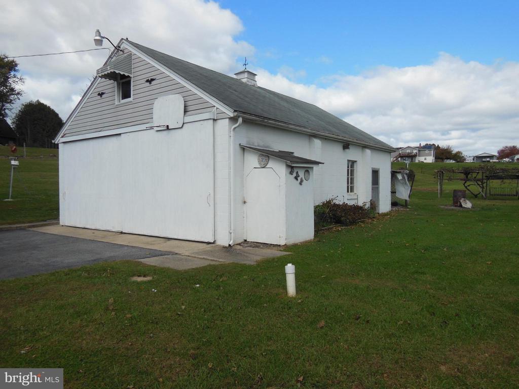 12902 Liberty Rd