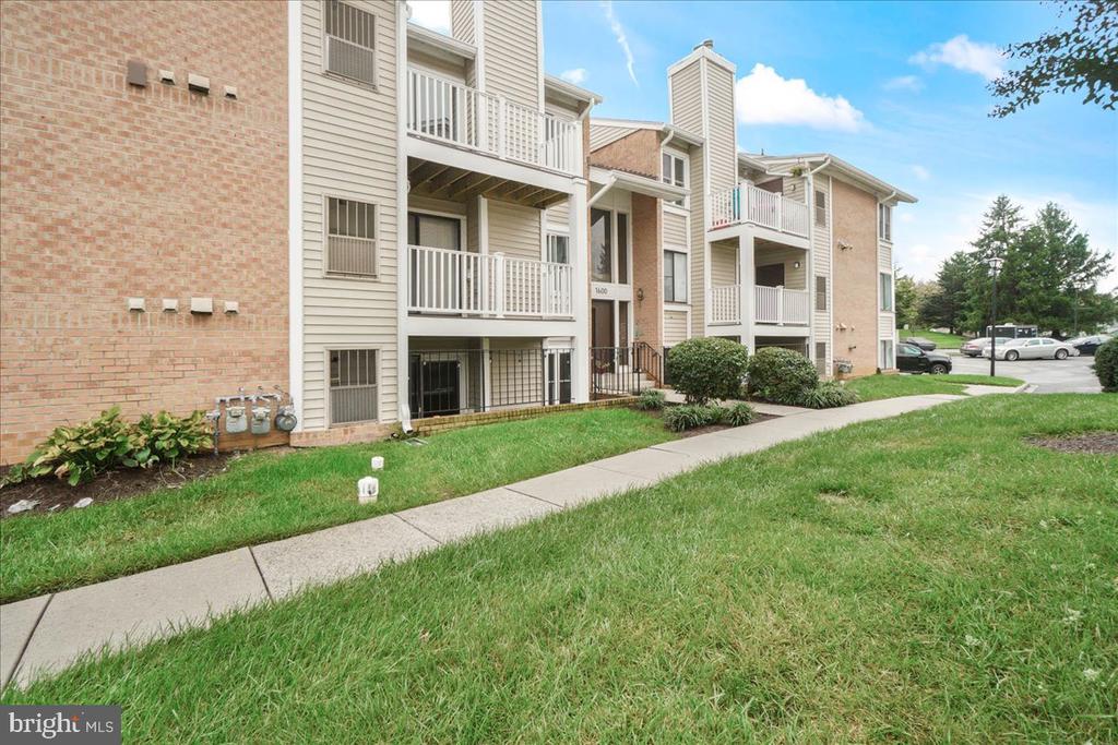 1600 Berry Rose Ct #Building 1-3b