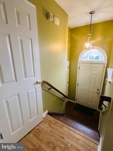 2414 DUNMORE CT