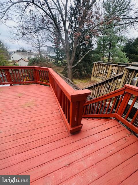 2414 DUNMORE CT