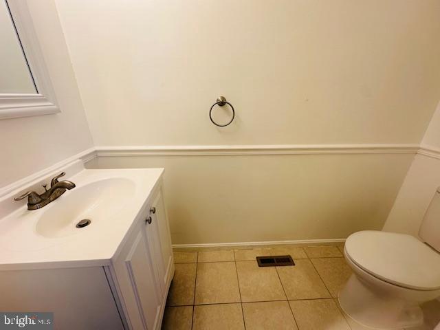 2414 DUNMORE CT
