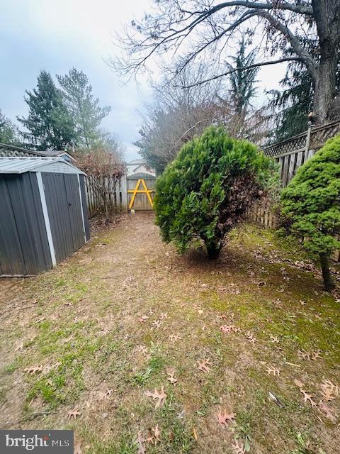 2414 DUNMORE CT