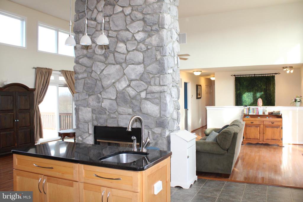 12332 WOODSBORO PIKE