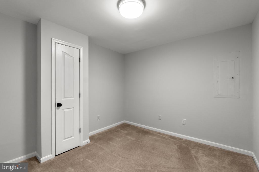 2049 Buell Dr