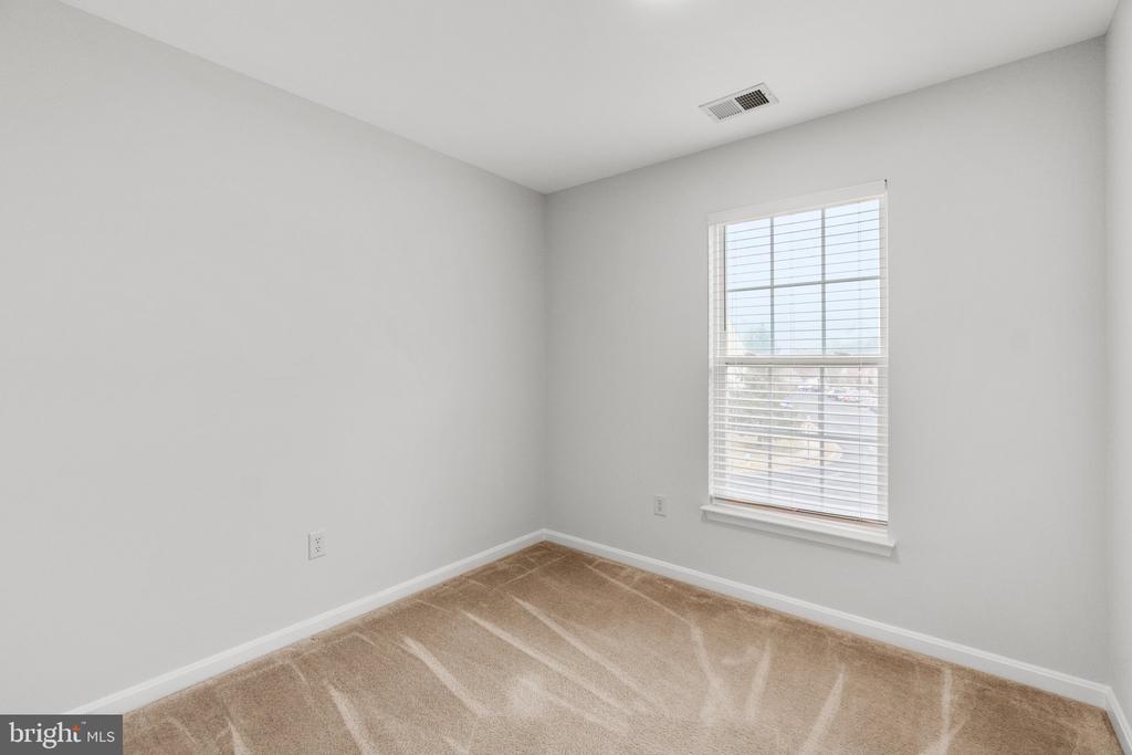 2049 Buell Dr
