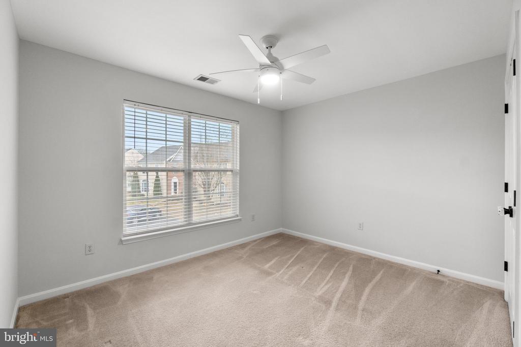 2049 Buell Dr