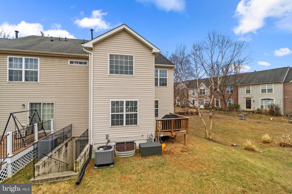 2049 Buell Dr