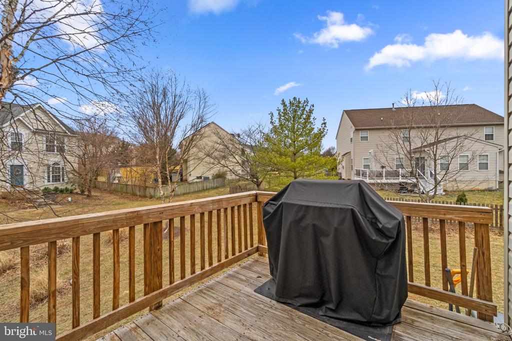 2049 Buell Dr