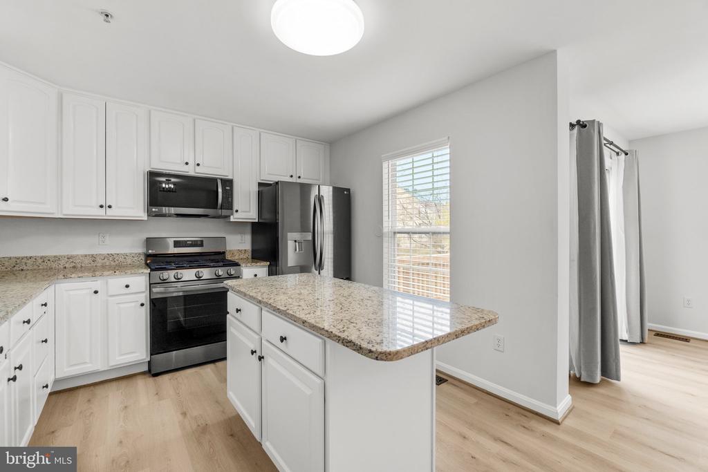2049 Buell Dr