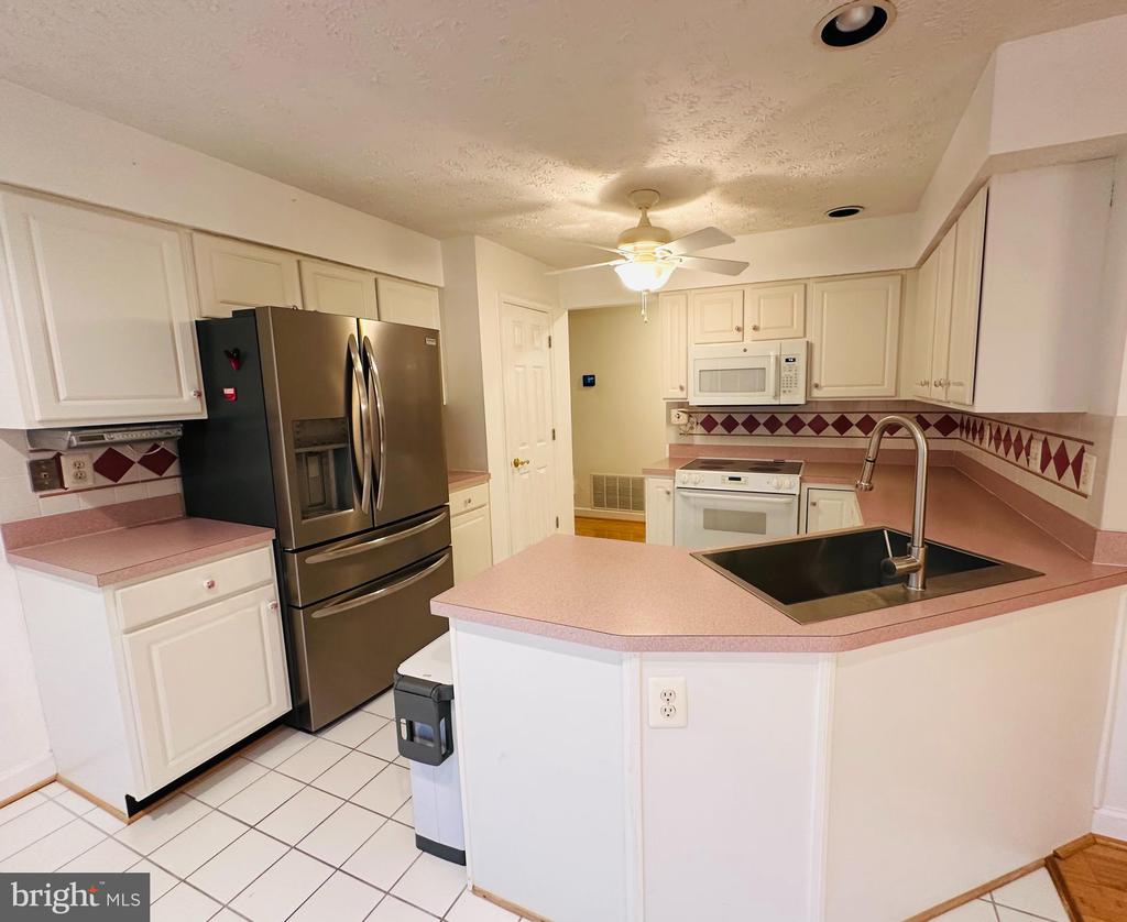 6343 SPRINGWATER TER #1023