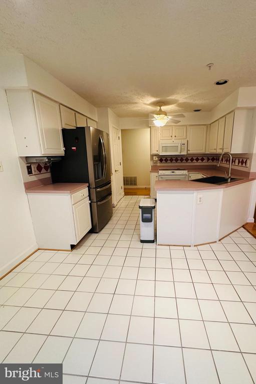6343 SPRINGWATER TER #1023