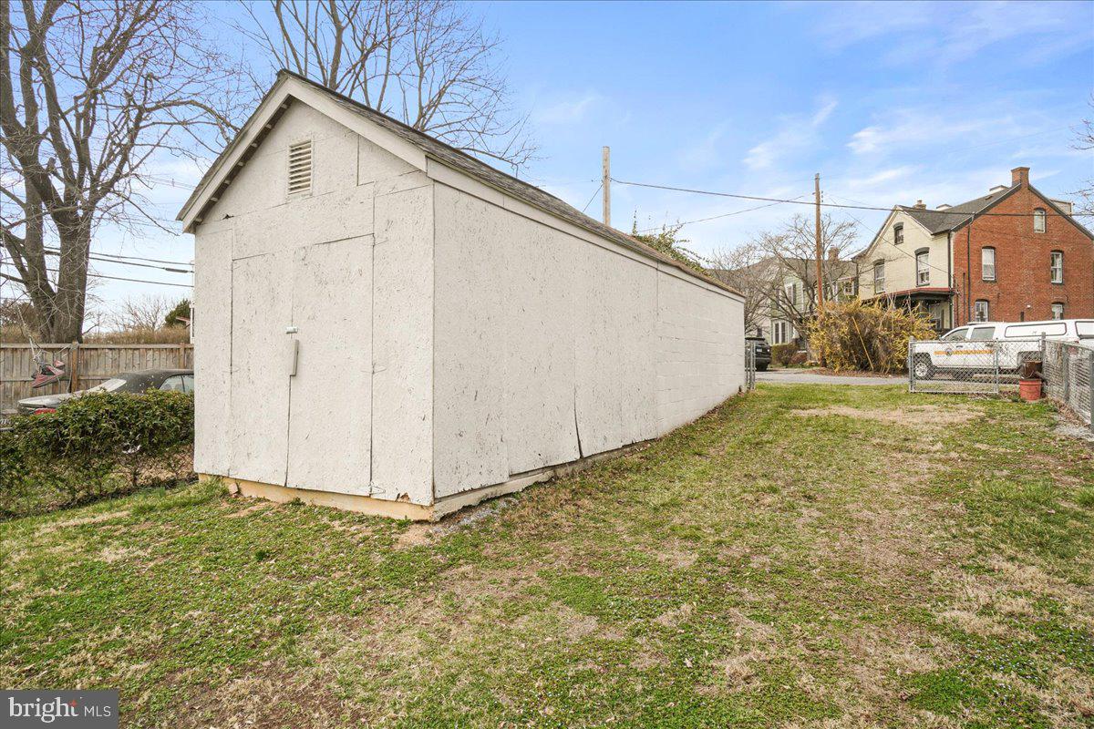 503 E Church St