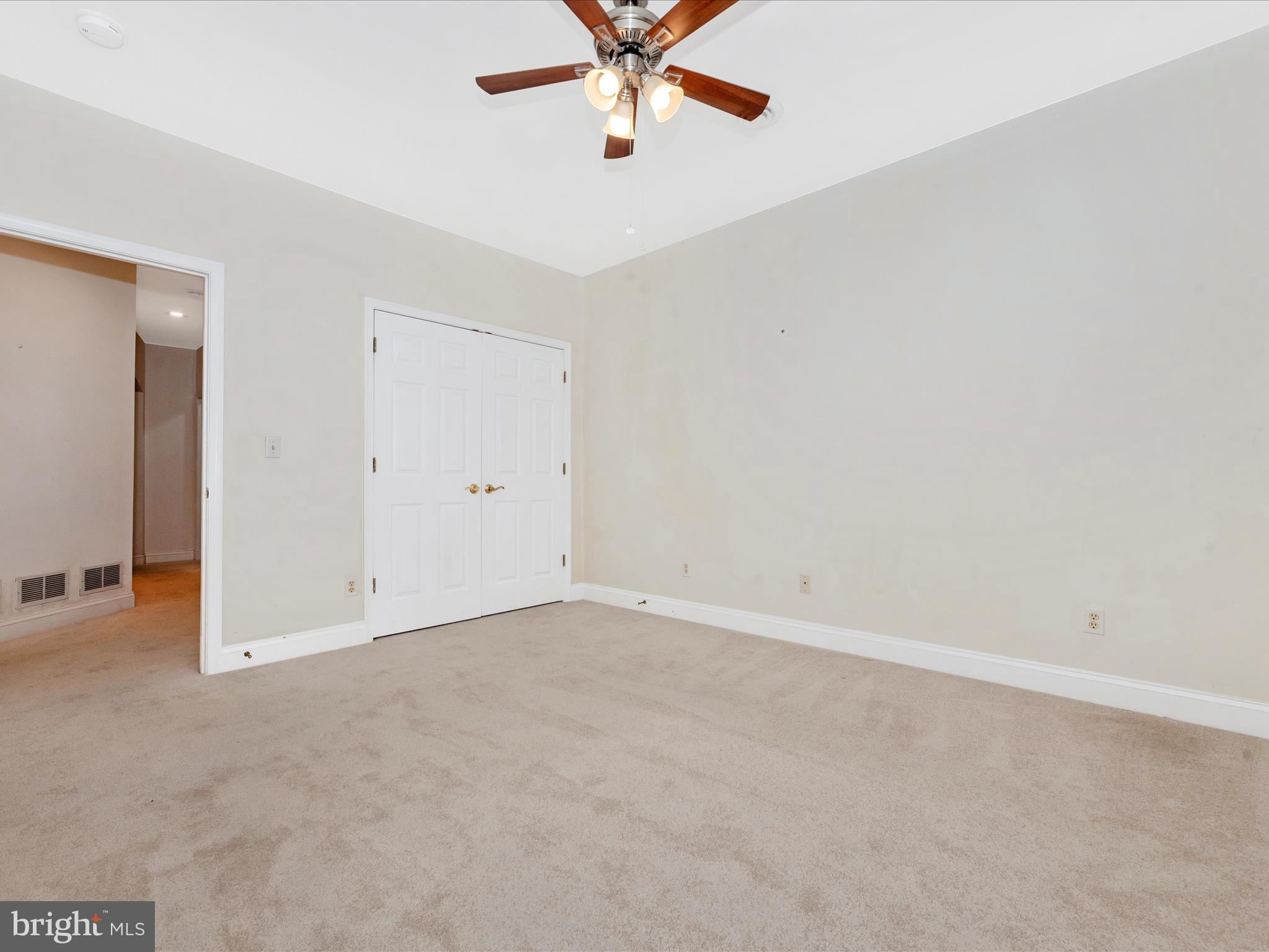 11 ROSEWOOD COURT 101