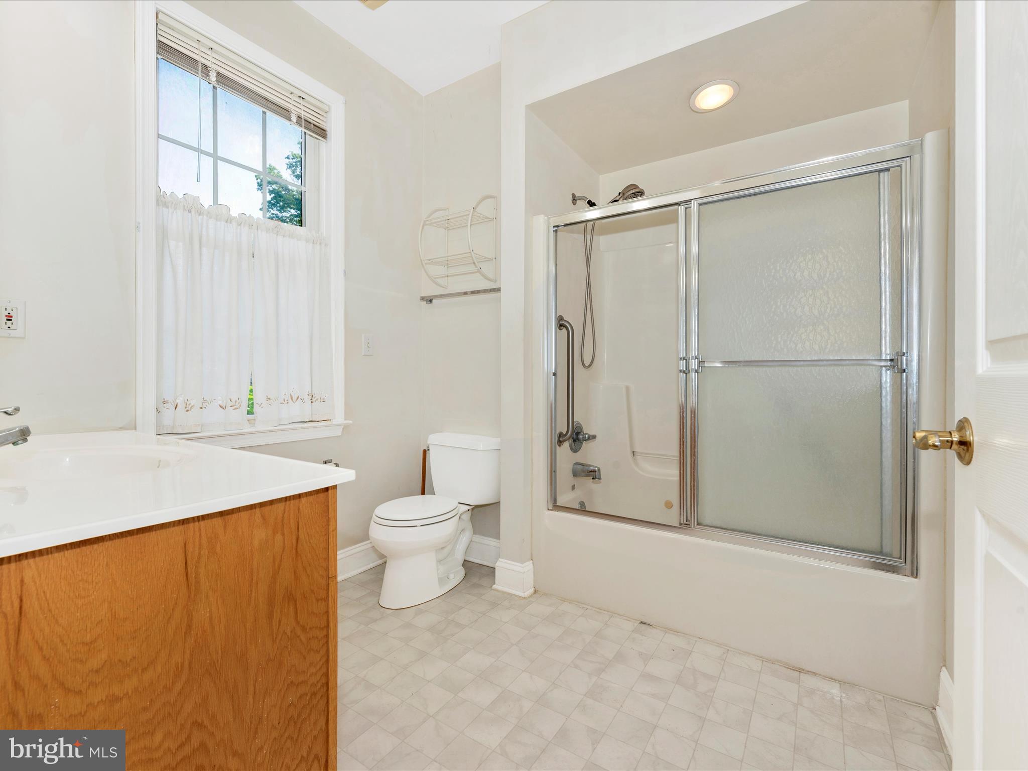 11 ROSEWOOD COURT 101