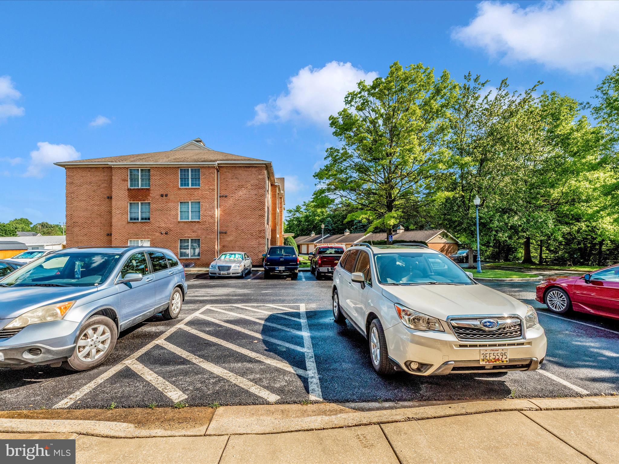 11 ROSEWOOD COURT 101