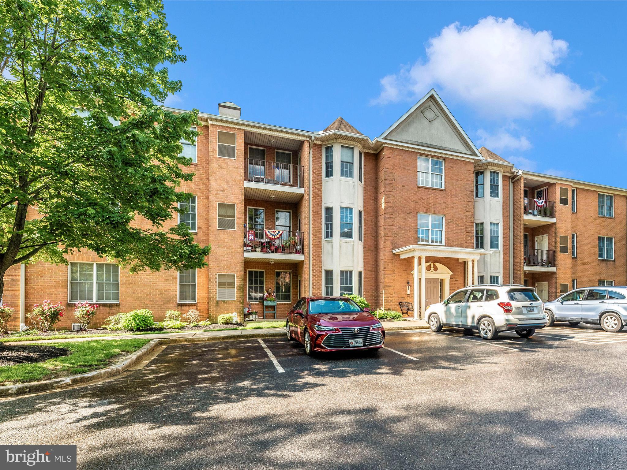 11 ROSEWOOD COURT 101