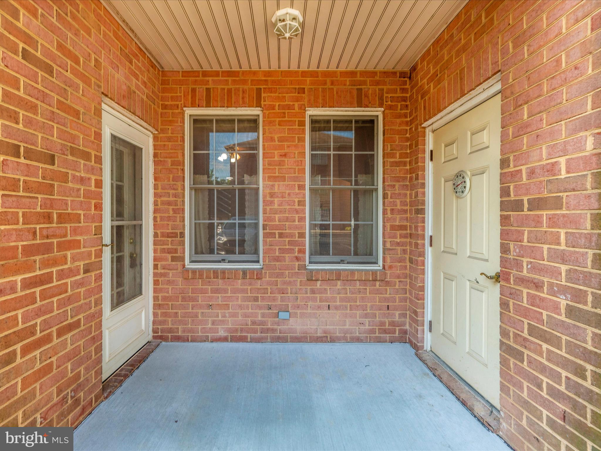 11 ROSEWOOD COURT 101