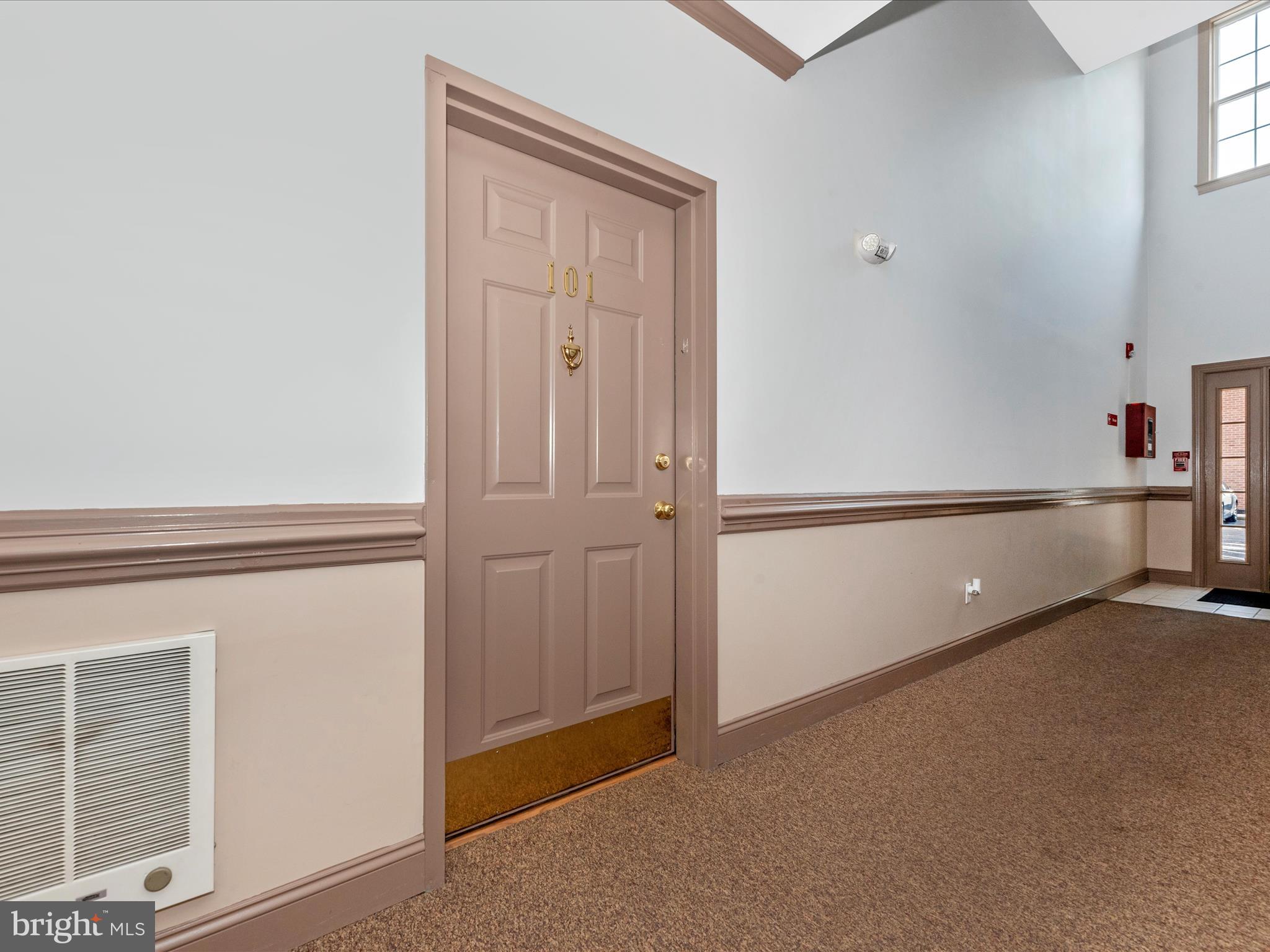 11 ROSEWOOD COURT 101