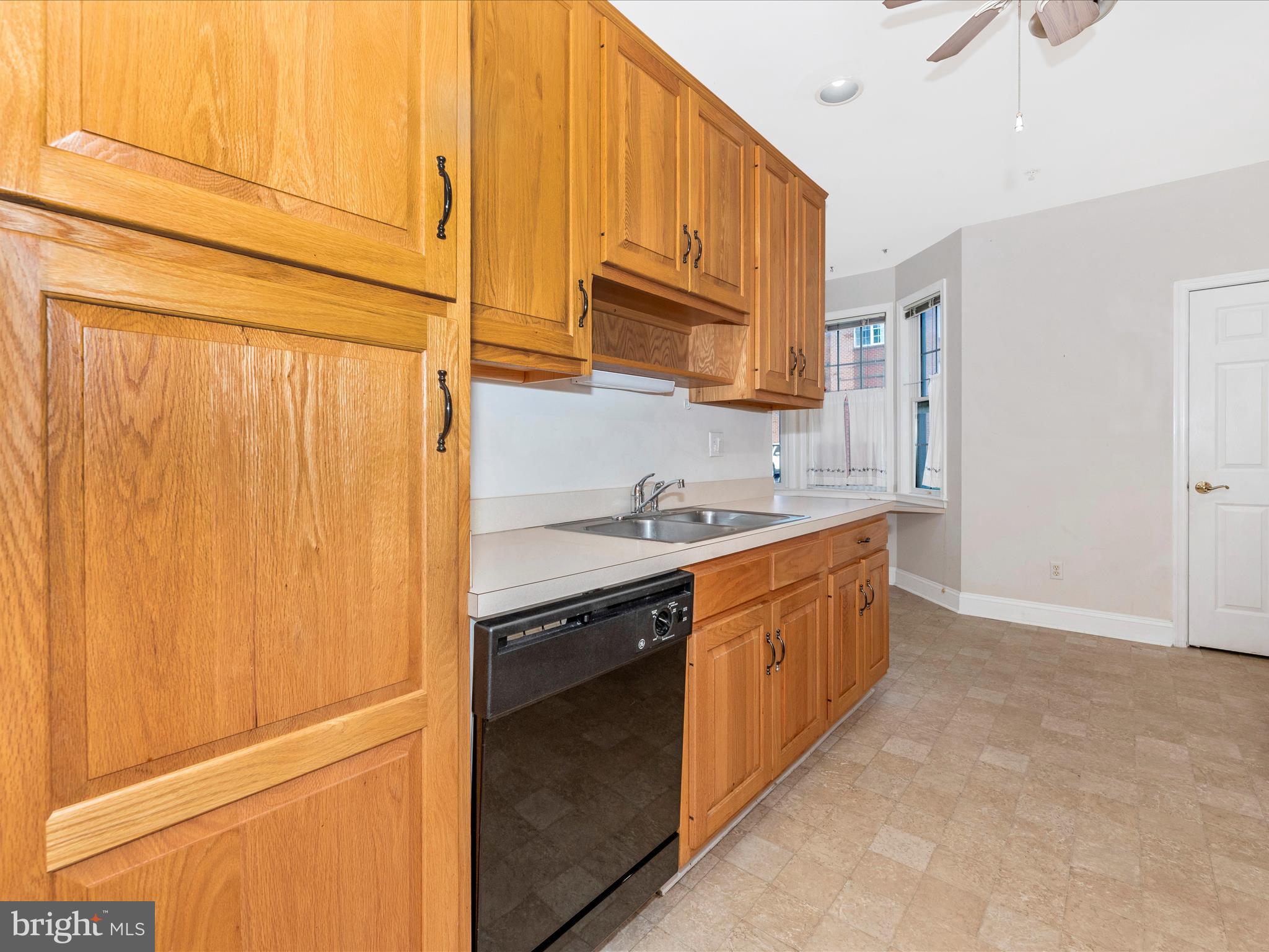11 ROSEWOOD COURT 101