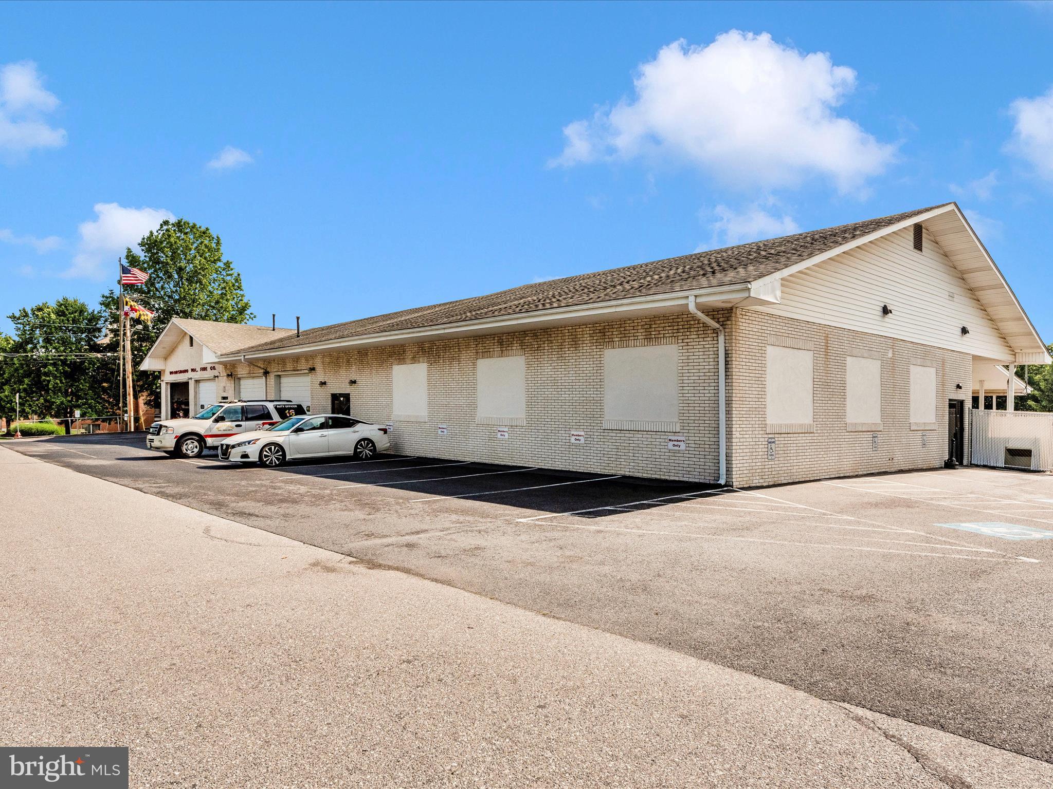 11 ROSEWOOD COURT 101