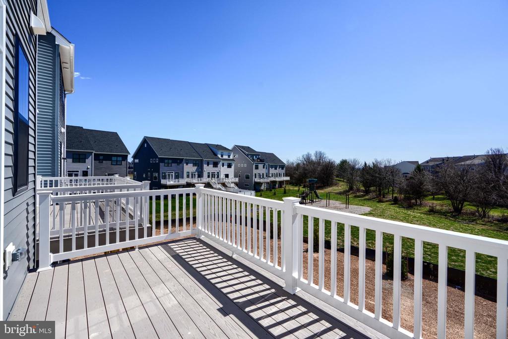 2636 FRONT SHED DR