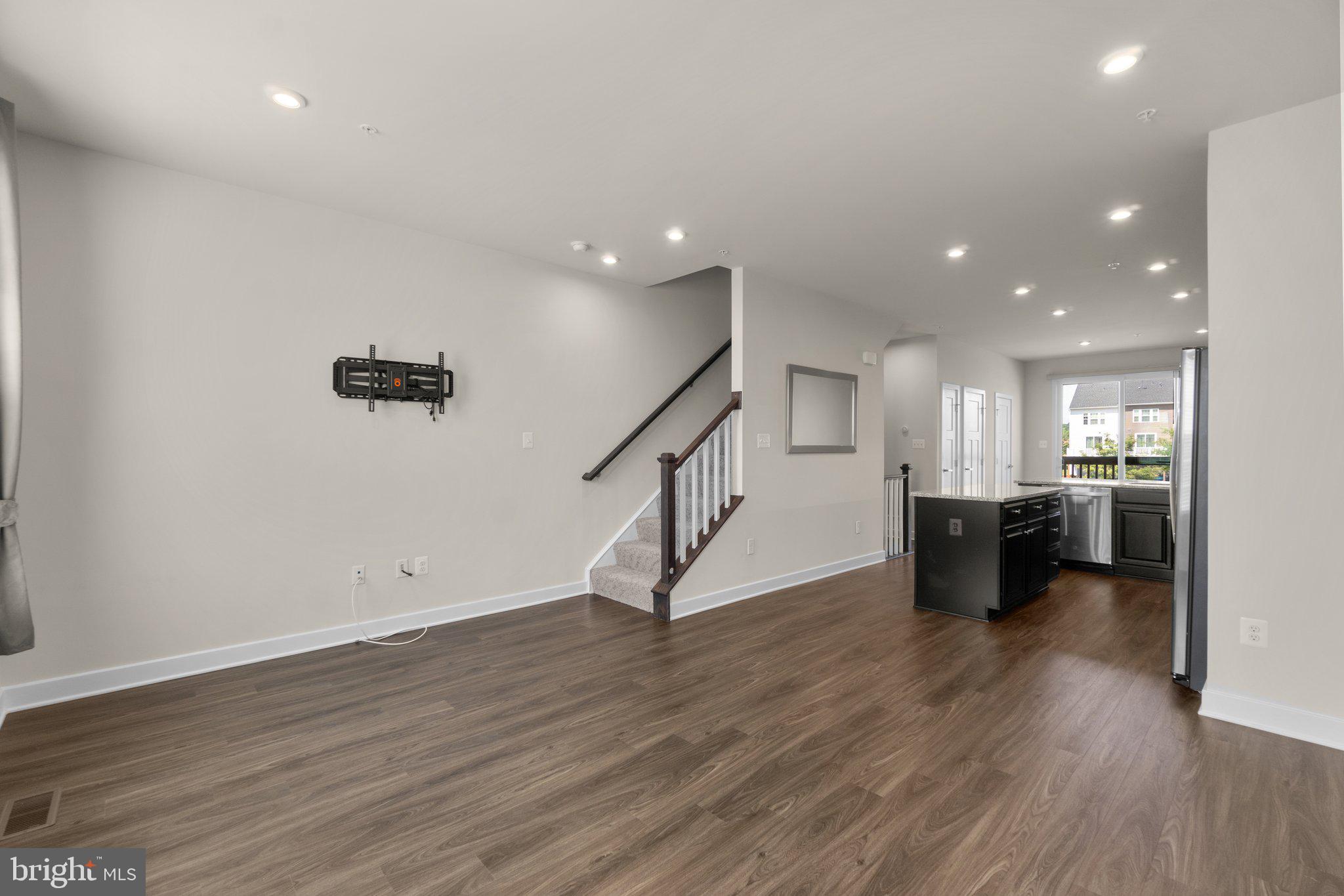 5278 Black Locust Dr