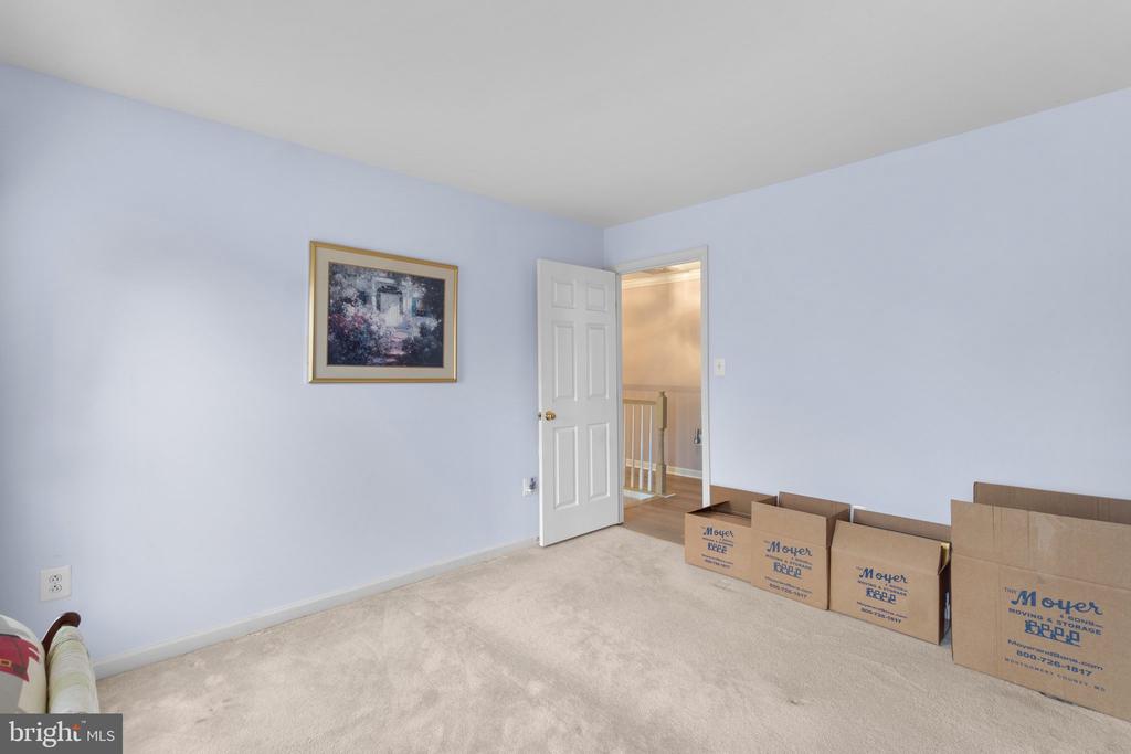 5631 Jordan Blvd