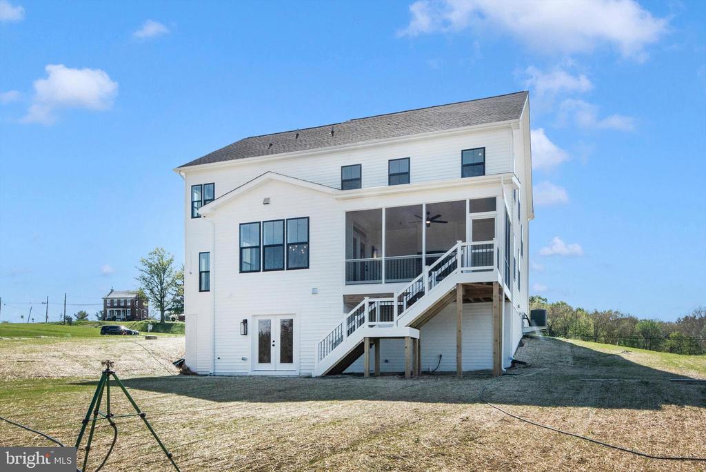 10236 DAYSVILLE ROAD