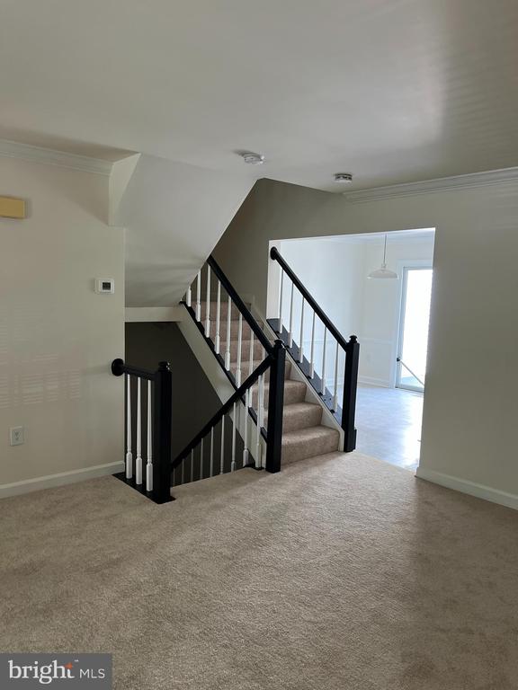 5605 RIVENDELL PL