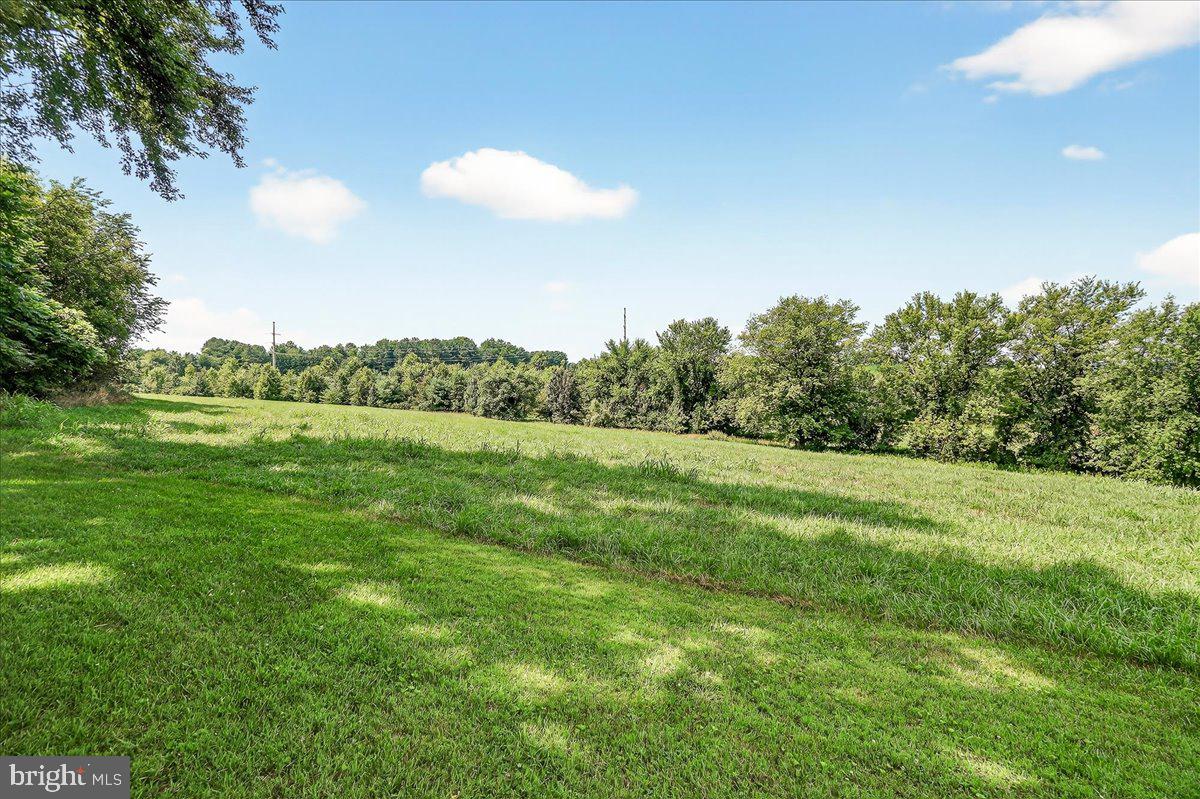 8602 Hollow Rd