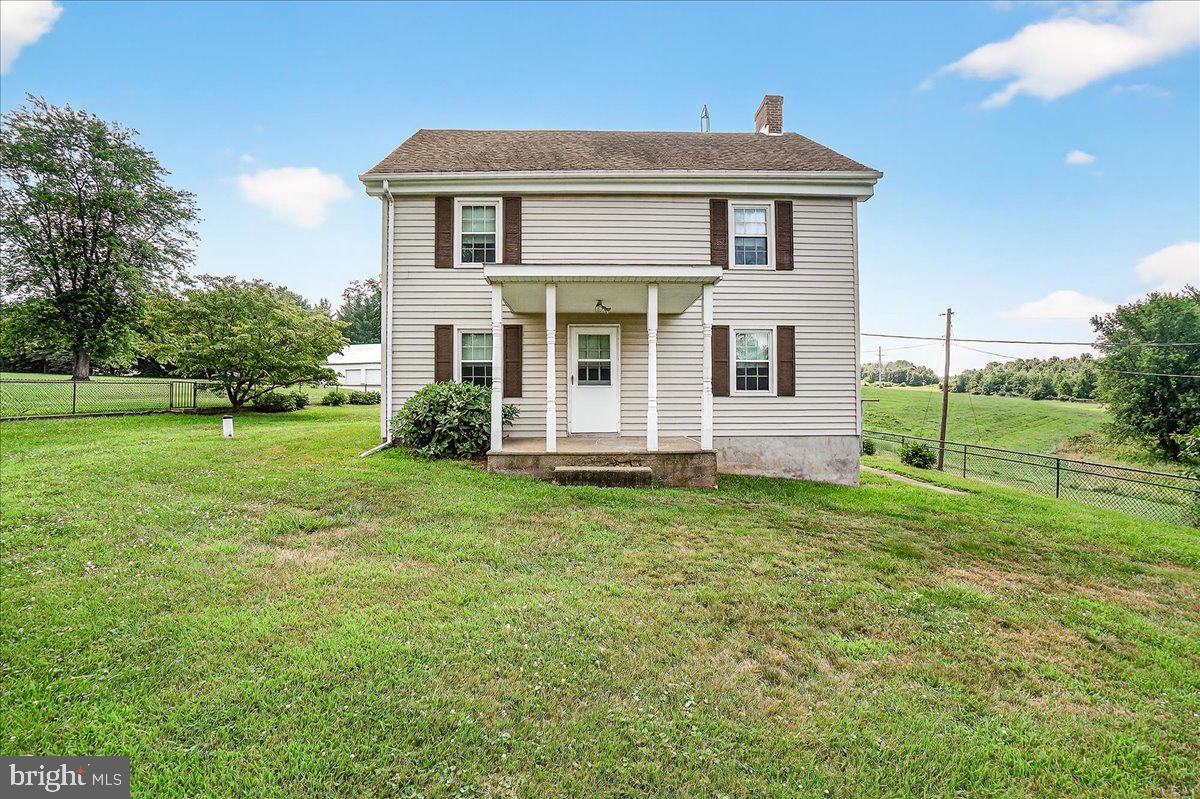 8602 Hollow Rd