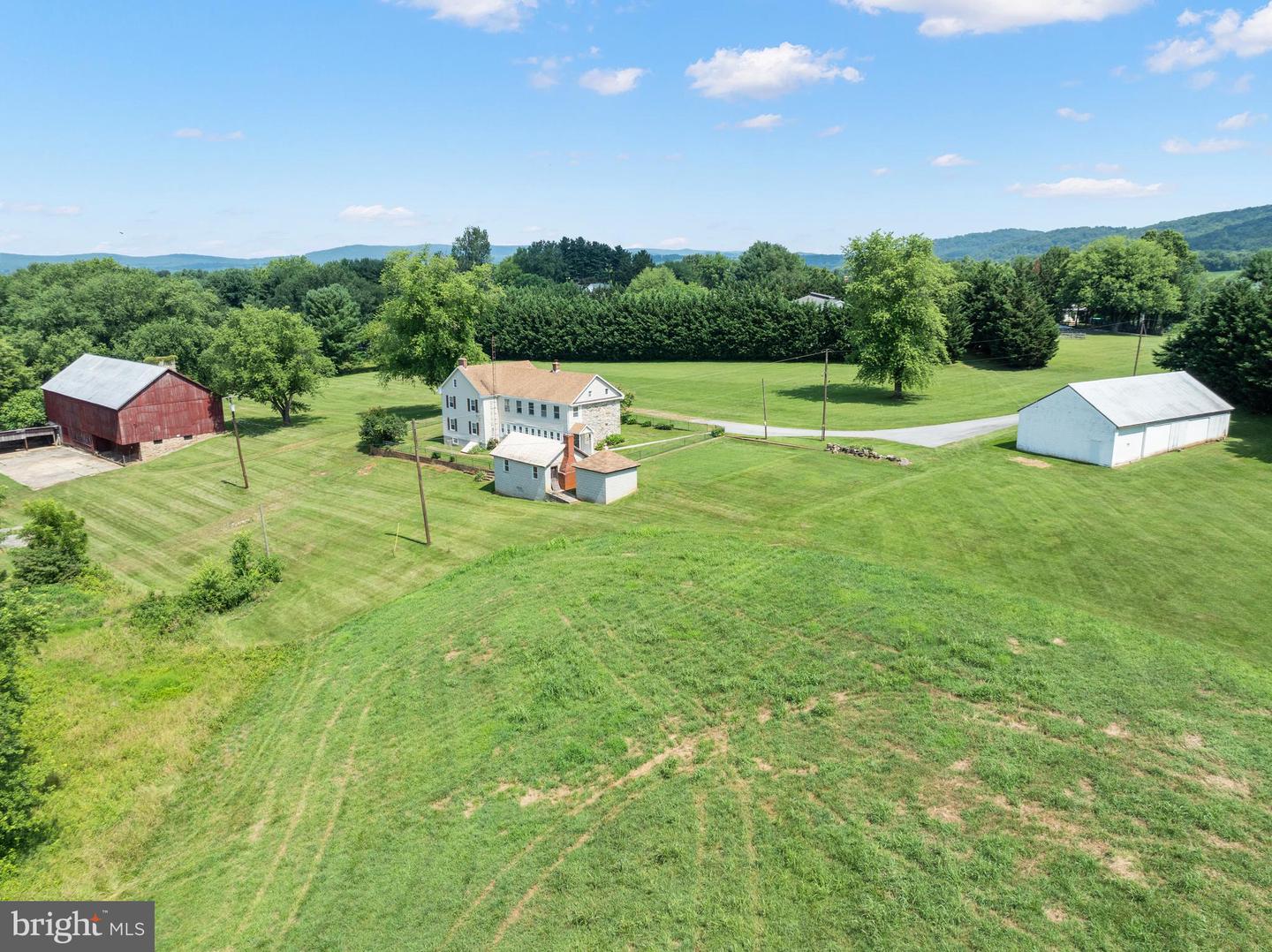 8602 Hollow Rd