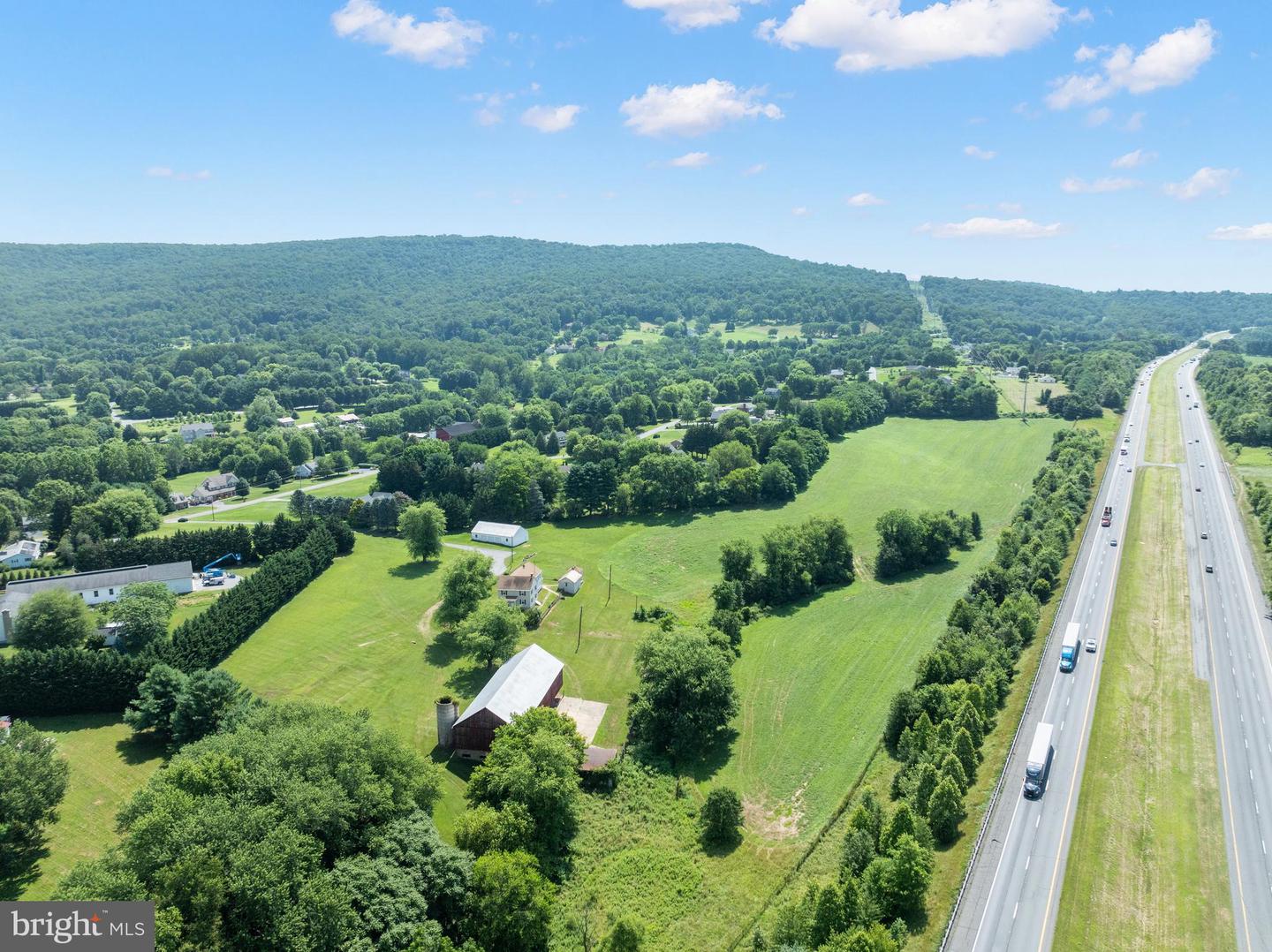 8602 Hollow Rd
