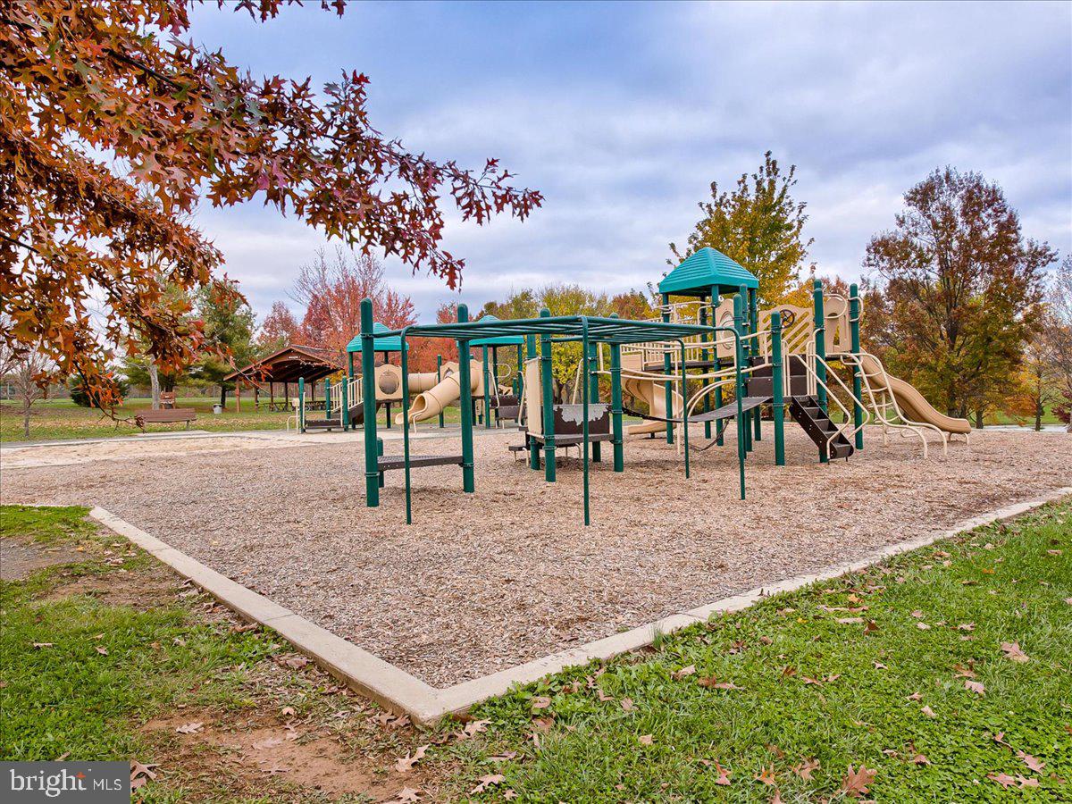8602 Hollow Rd