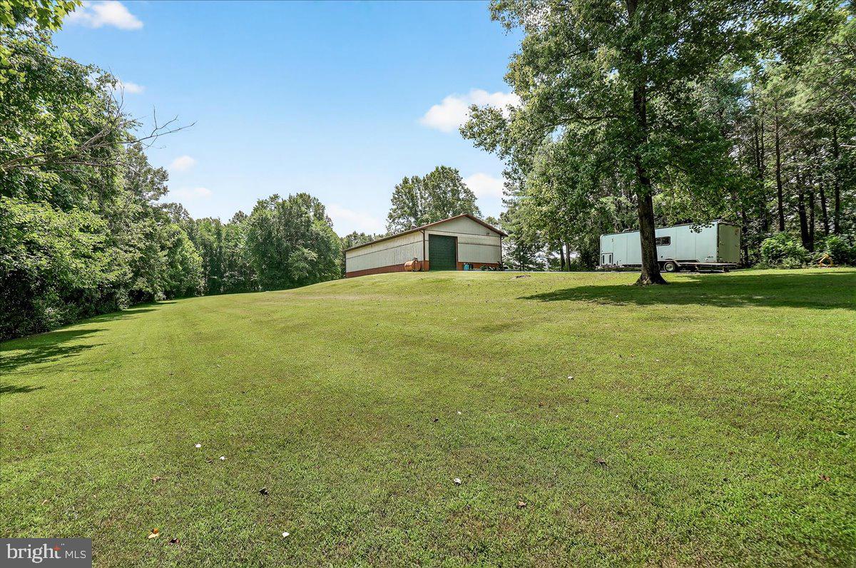 8418 Peters Rd
