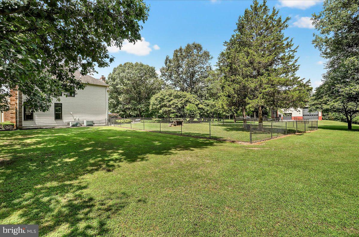 8418 Peters Rd