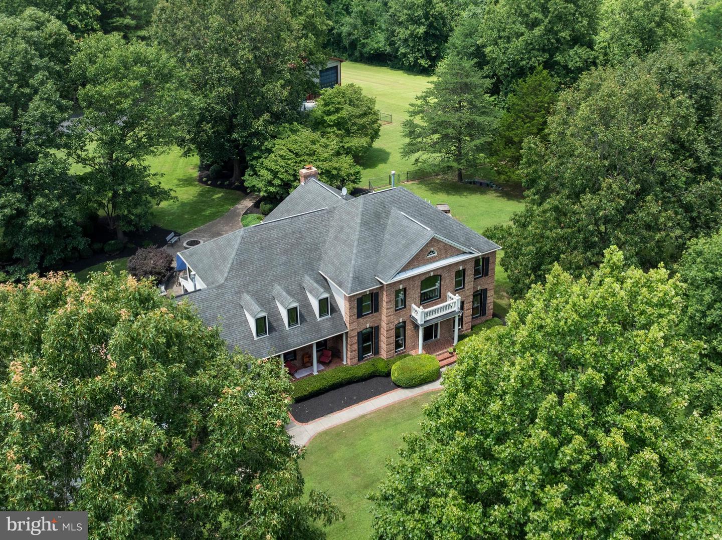8418 Peters Rd