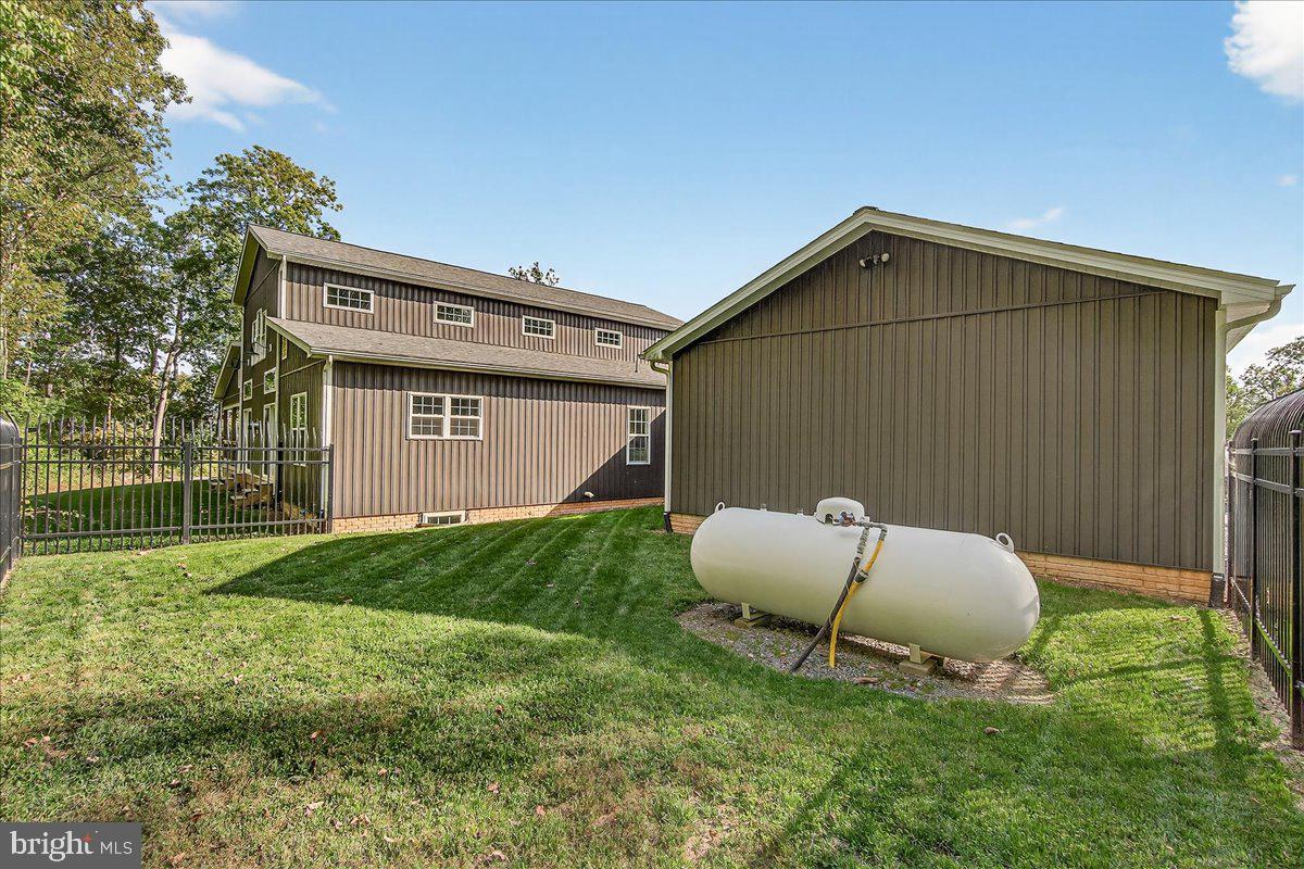 13974 Brown Rd