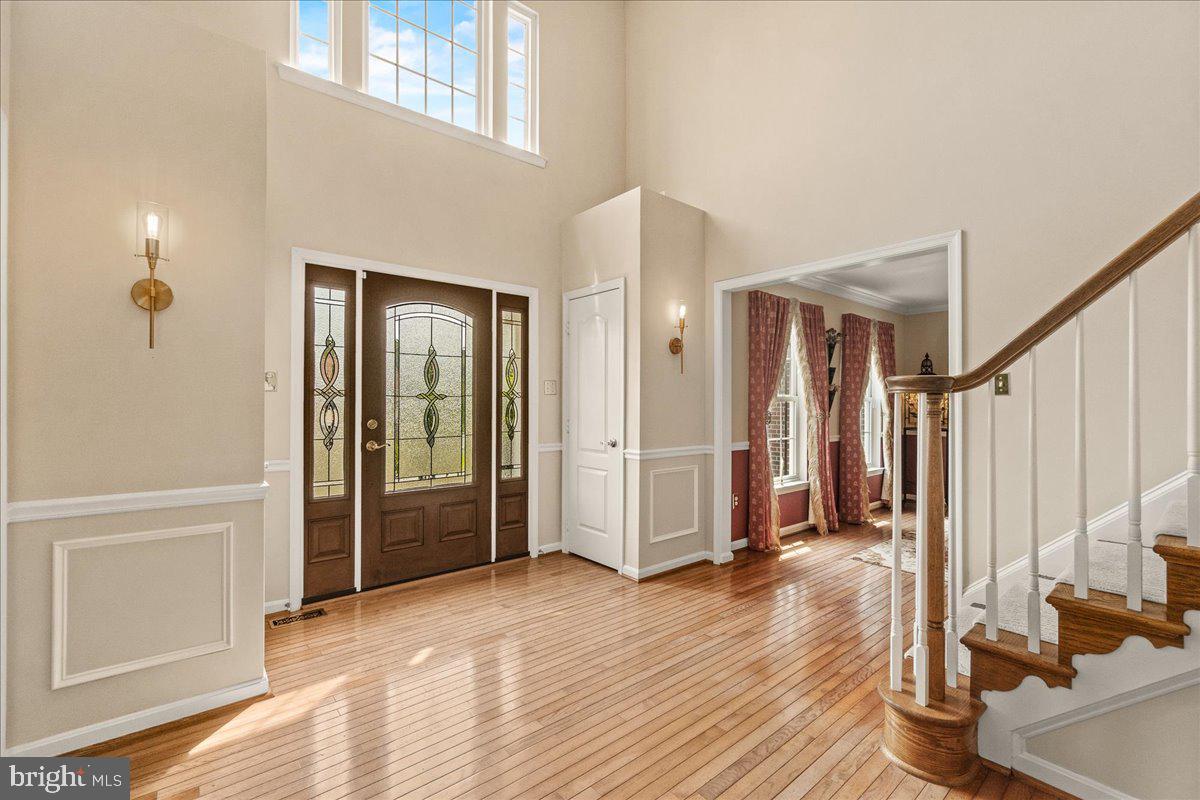 4042 Lomar