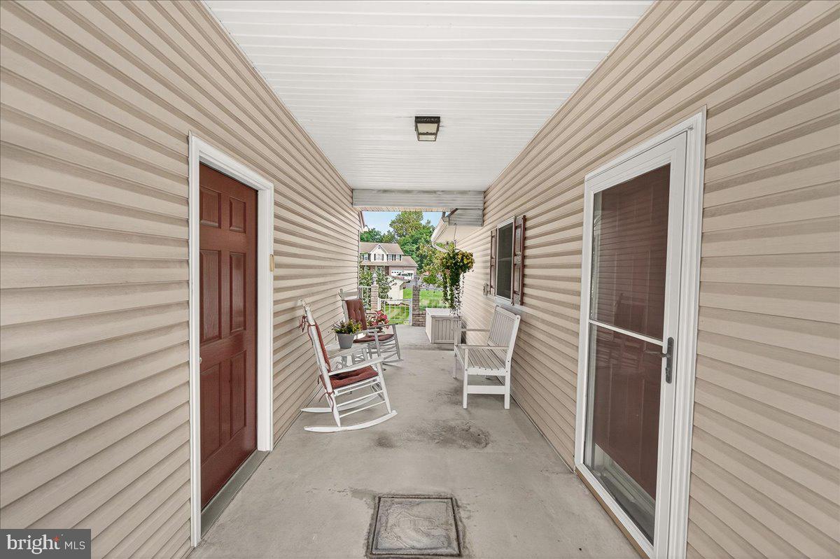 151 N Carroll St