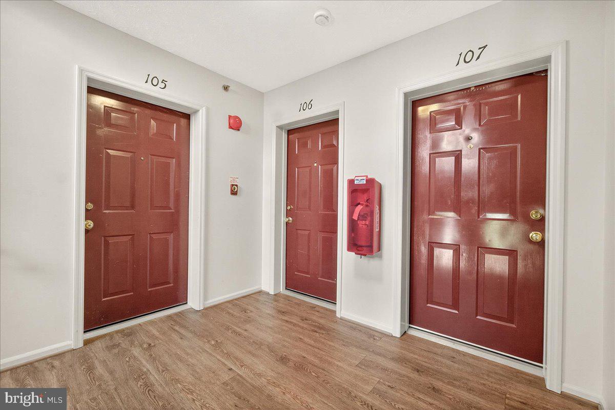 619 Himes Ave #105