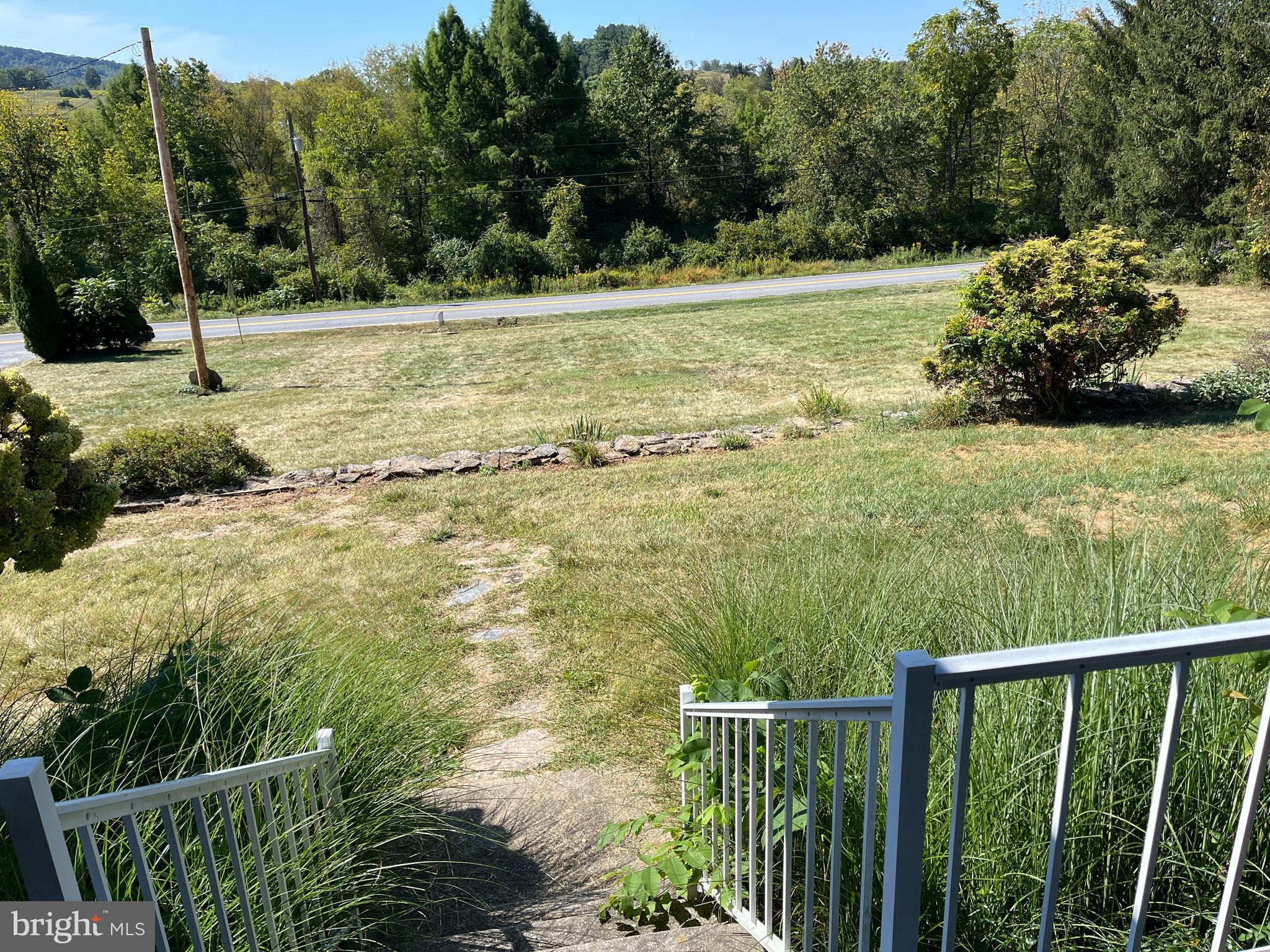17425 SUNSHINE TRAIL