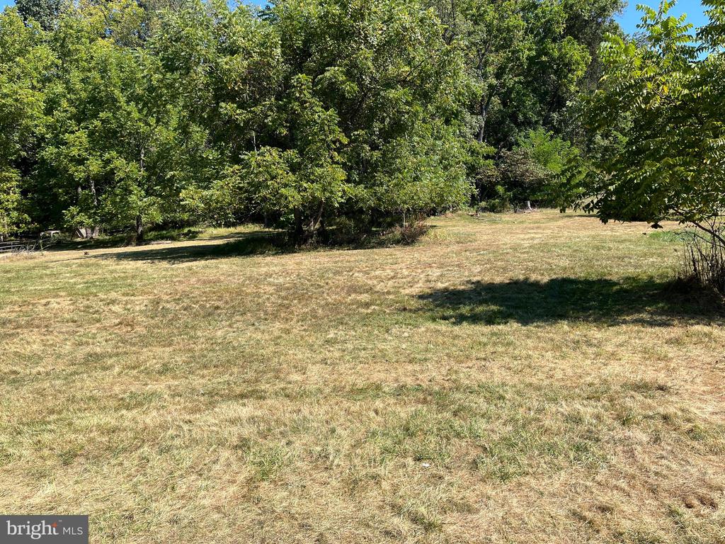 17425 SUNSHINE TRAIL