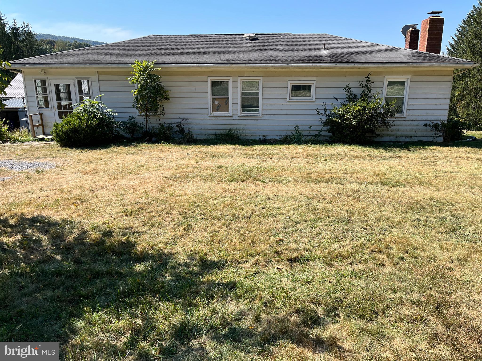 17425 SUNSHINE TRAIL